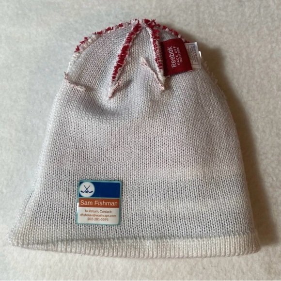 Youth Reebok Face Off Collection‎ NHL Washington Capitals CAPS Knitted Sock Cap - Picture 6 of 11